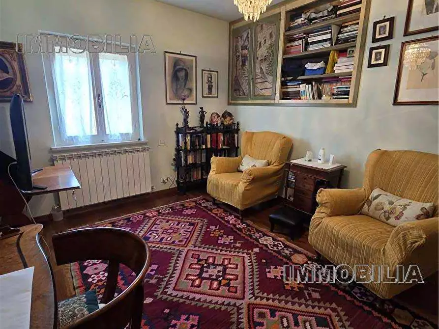 Immagine 25 di Porzione di casa in vendita  a Arezzo