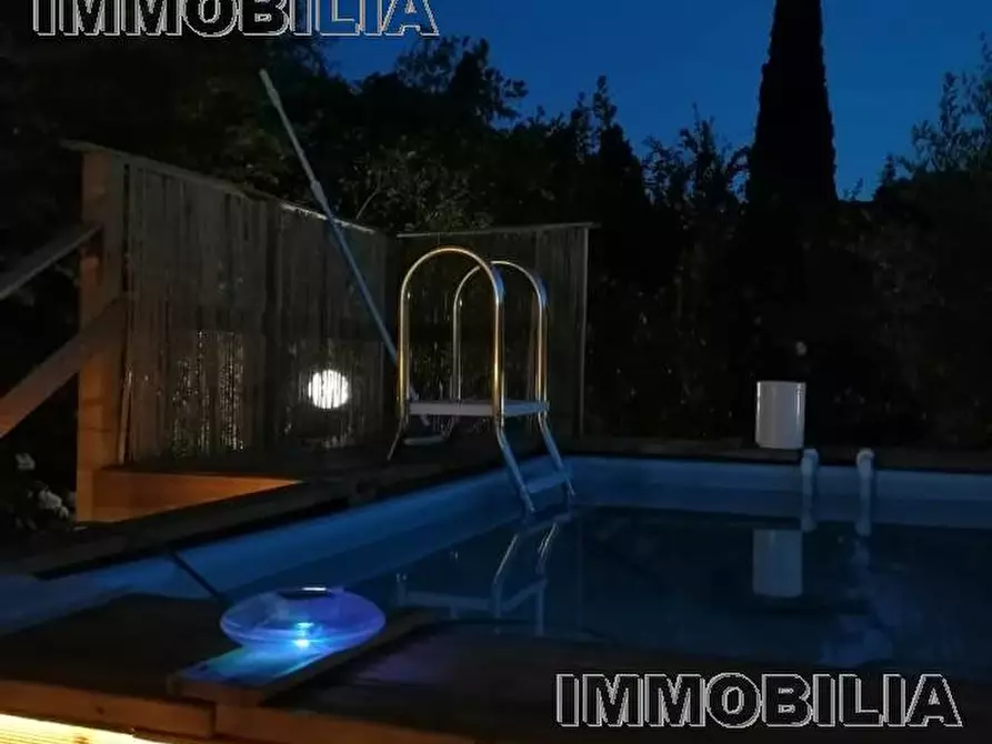 Immagine 35 di Porzione di casa in vendita  a Arezzo