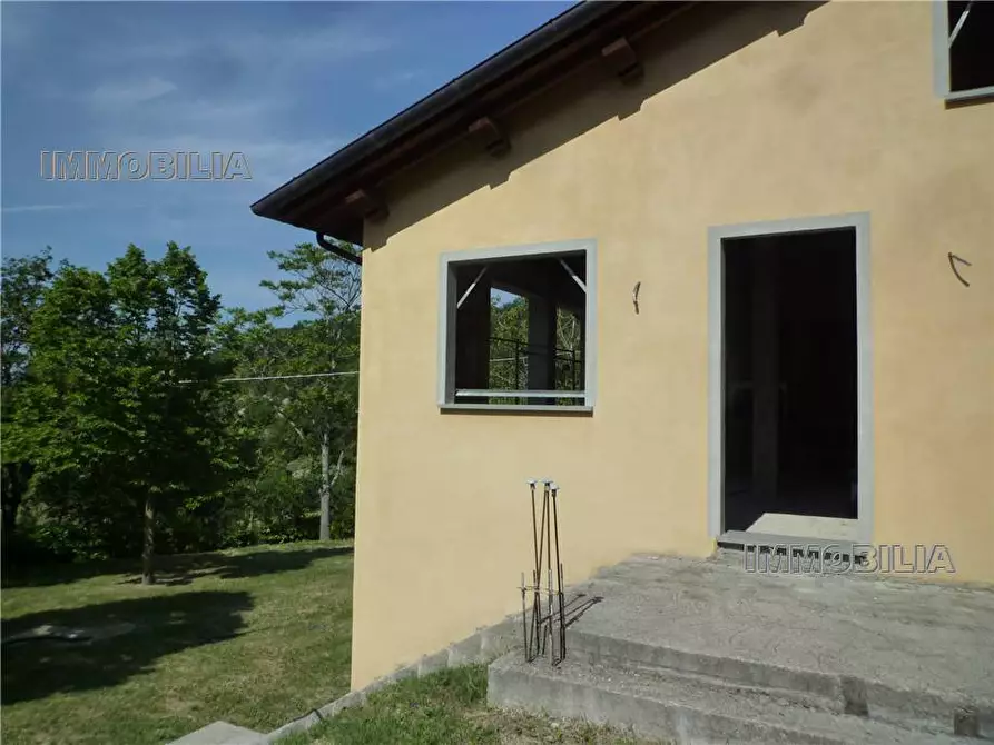 Immagine 3 di Villa in vendita  a San Giustino