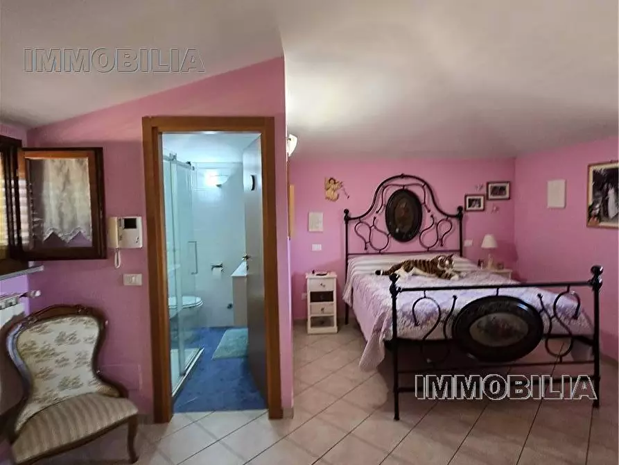 Immagine 10 di Porzione di casa in vendita  a Sansepolcro