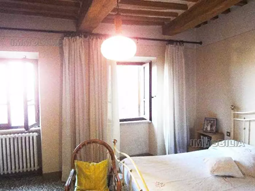 Immagine 5 di Porzione di casa in vendita  a Anghiari