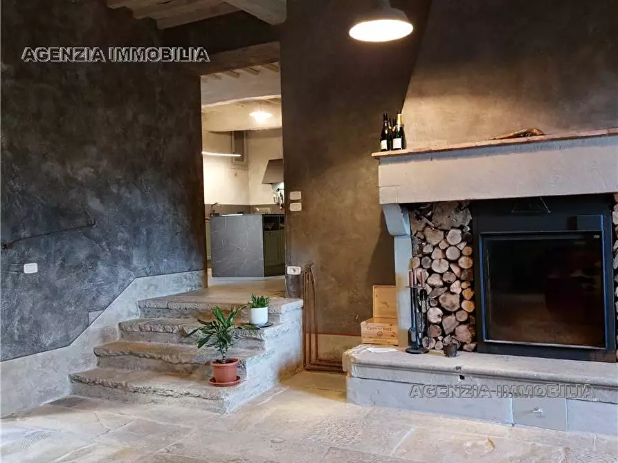 Immagine 4 di Appartamento in vendita  a Anghiari