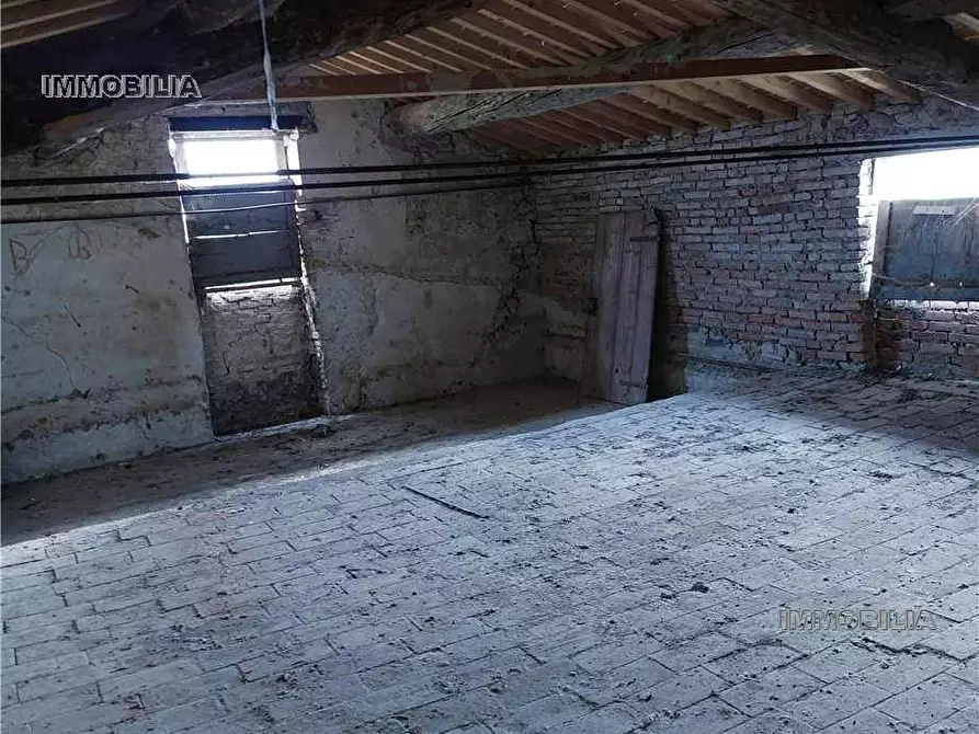 Immagine 2 di Rustico / casale in vendita  a Citerna