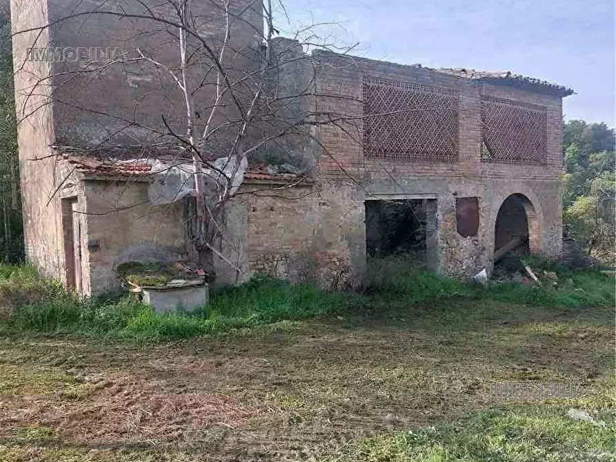 Immagine 2 di Rustico / casale in vendita  a Citerna