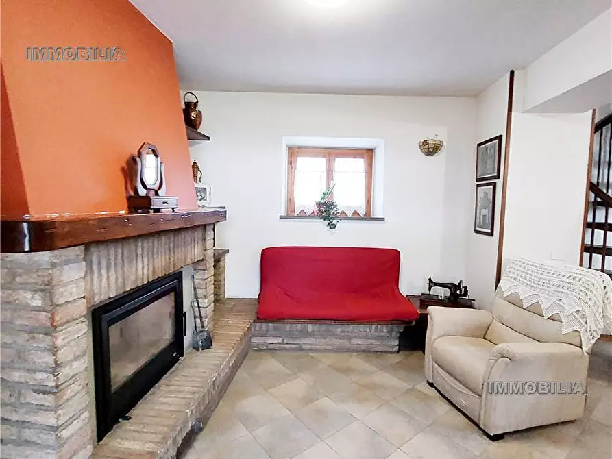 Immagine 12 di Villa in vendita  a Città Di Castello