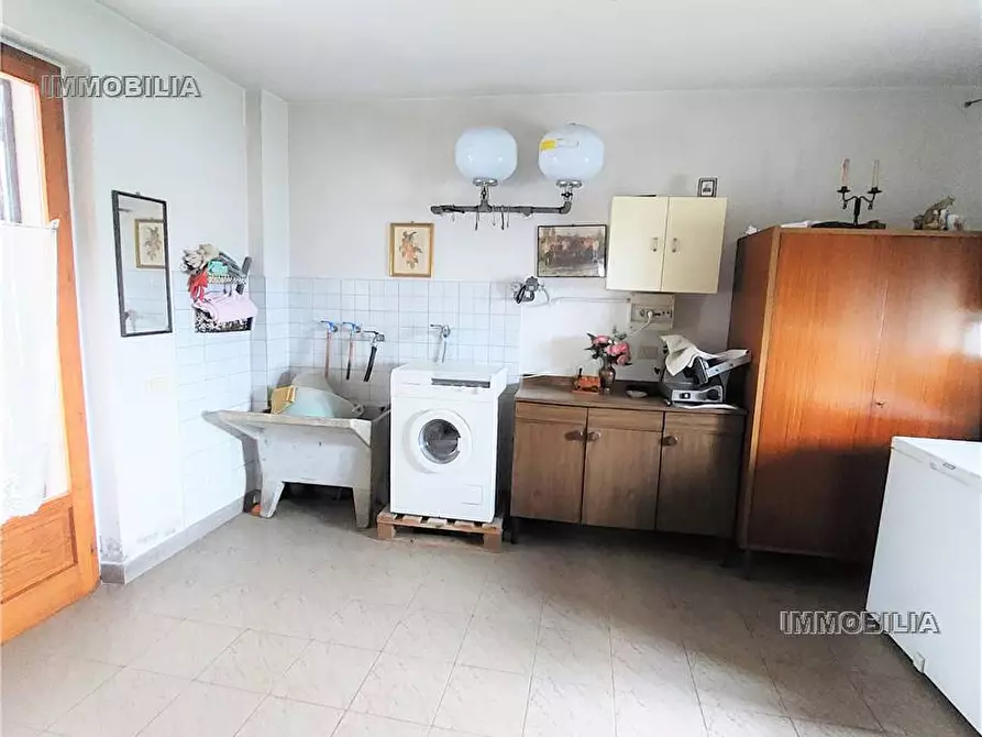 Immagine 14 di Villa in vendita  a Città Di Castello