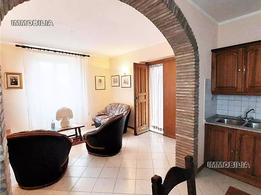 Immagine 4 di Villa in vendita  a Città Di Castello
