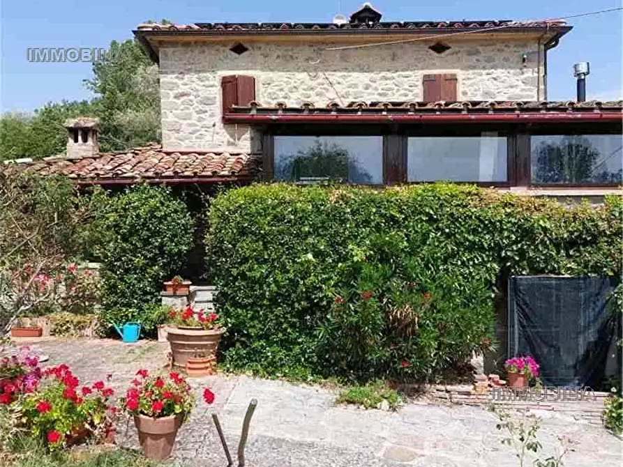 Immagine 18 di Rustico / casale in vendita  a Caprese Michelangelo