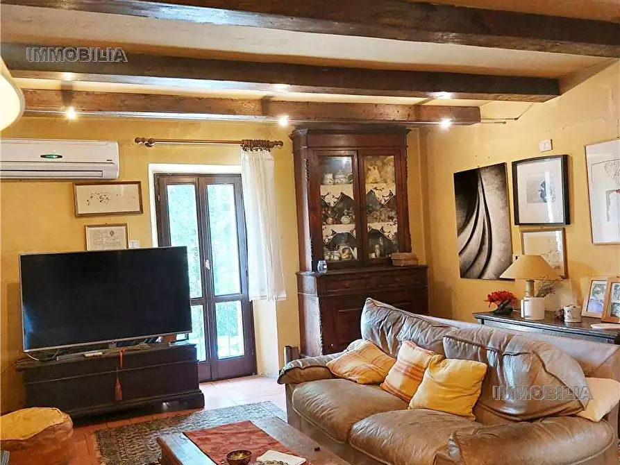 Immagine 6 di Rustico / casale in vendita  a Caprese Michelangelo
