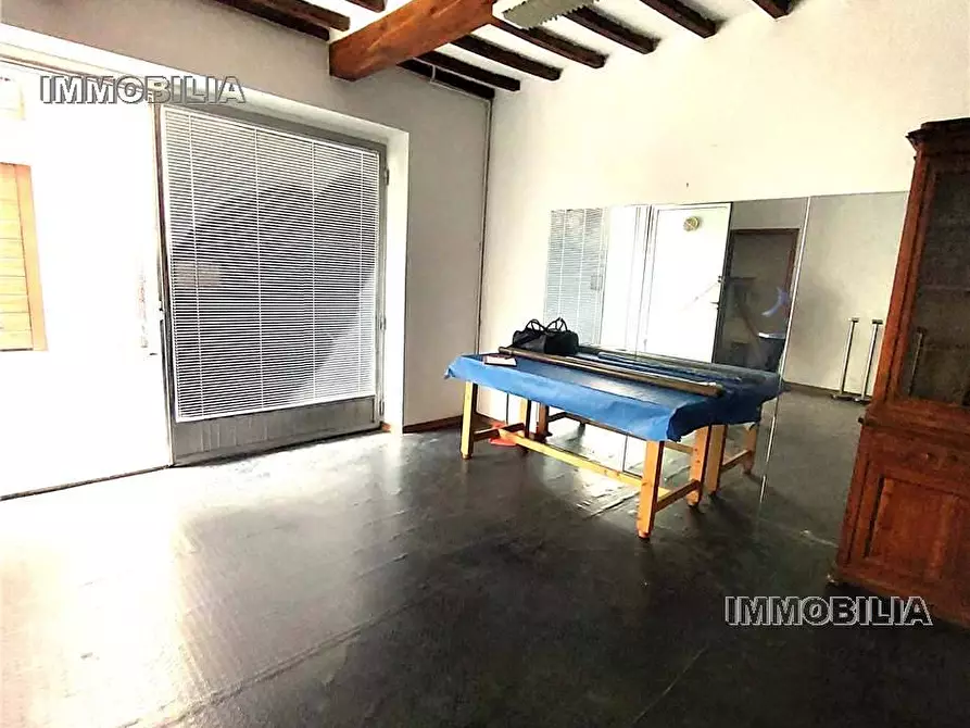 Immagine 2 di Ufficio in vendita  a Pieve Santo Stefano