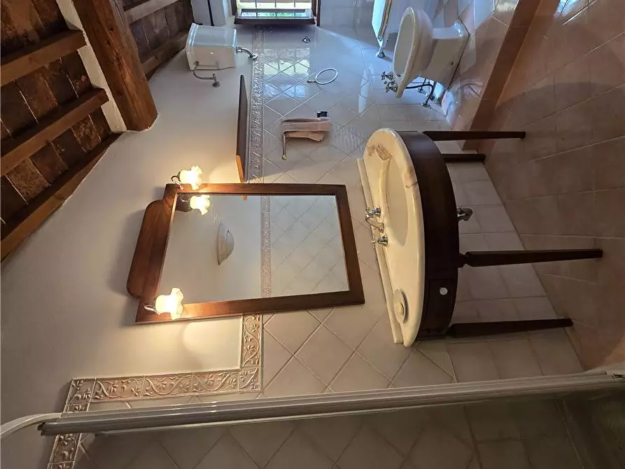 Immagine 7 di Porzione di casa in vendita  a Monterchi
