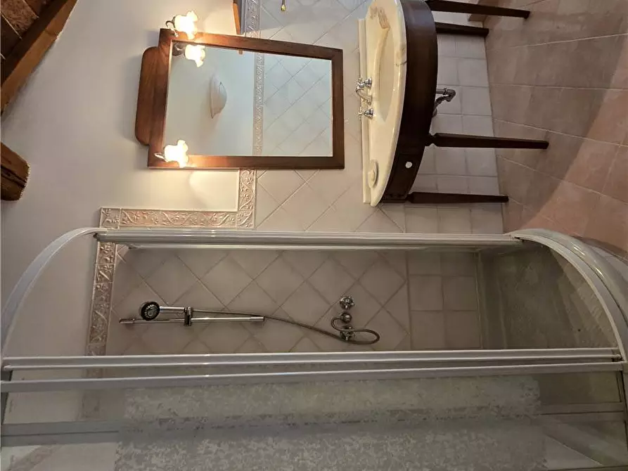Immagine 8 di Porzione di casa in vendita  a Monterchi