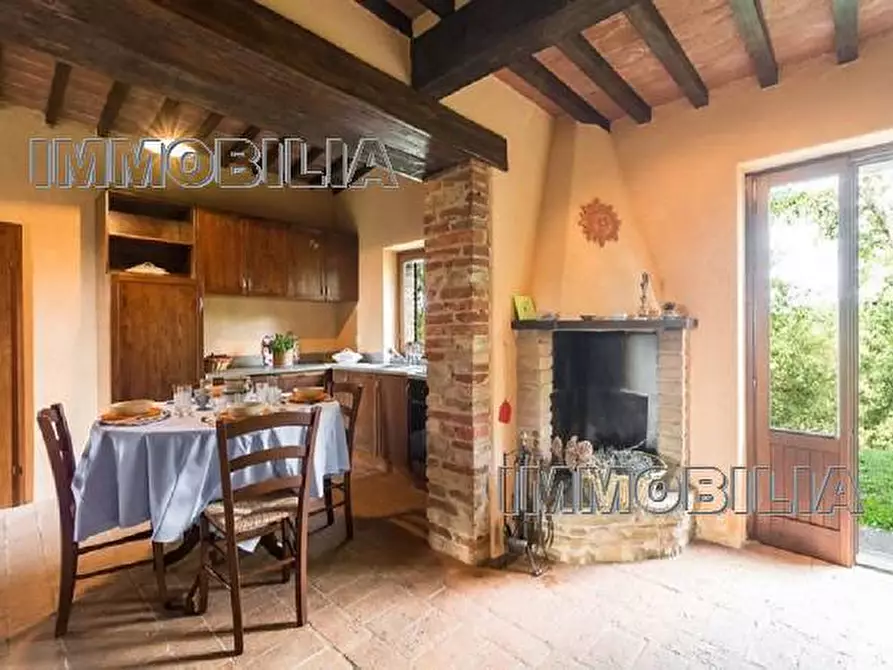 Immagine 19 di Rustico / casale in vendita  a Monterchi