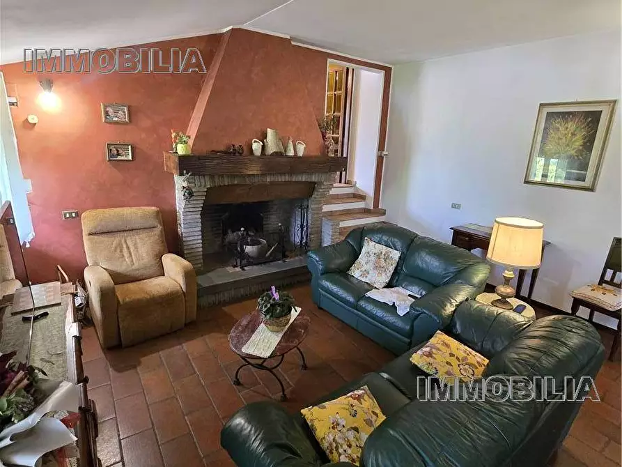 Immagine 8 di Rustico / casale in vendita  a Monte Santa Maria Tiberina