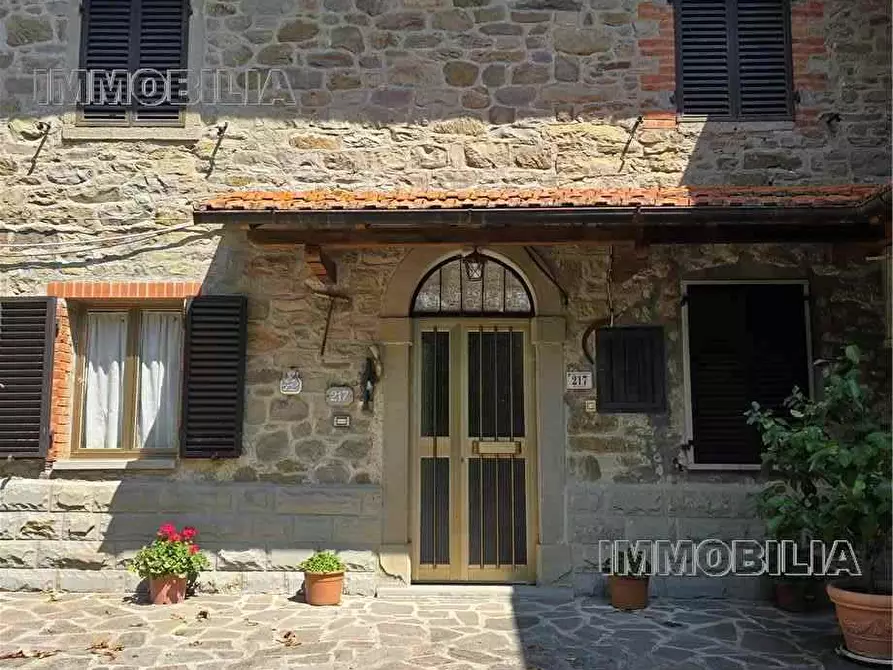 Immagine 1 di Rustico / casale in vendita  a Caprese Michelangelo