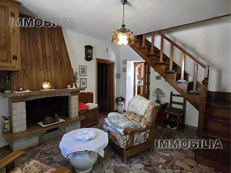 Immagine 15 di Rustico / casale in vendita  a Caprese Michelangelo