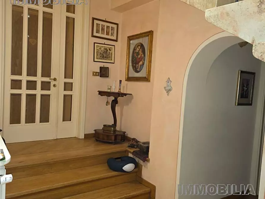 Immagine 10 di Villa in vendita  a Monterchi