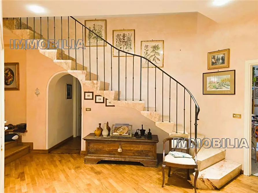 Immagine 11 di Villa in vendita  a Monterchi