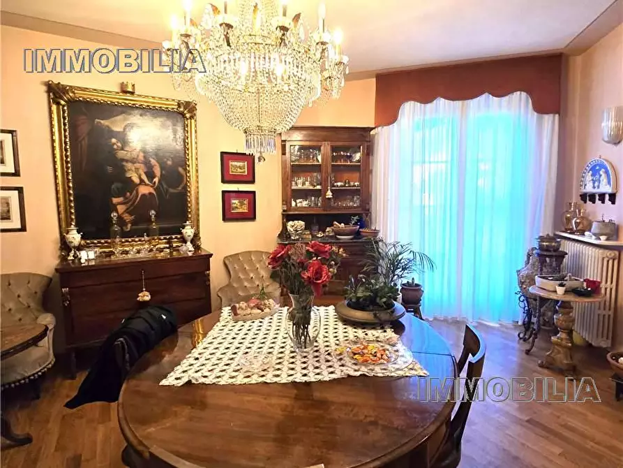 Immagine 2 di Villa in vendita  a Monterchi