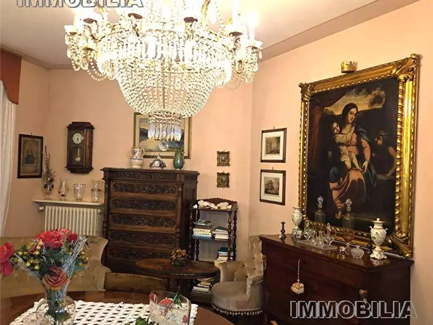 Immagine 5 di Villa in vendita  a Monterchi