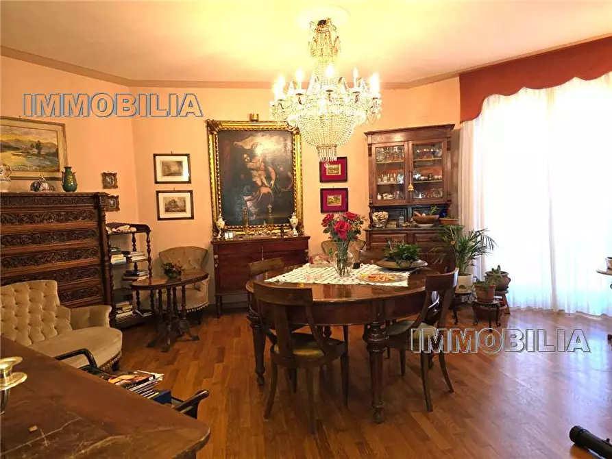 Immagine 6 di Villa in vendita  a Monterchi