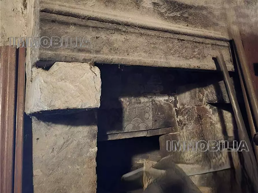 Immagine 12 di Porzione di casa in vendita  a Citerna