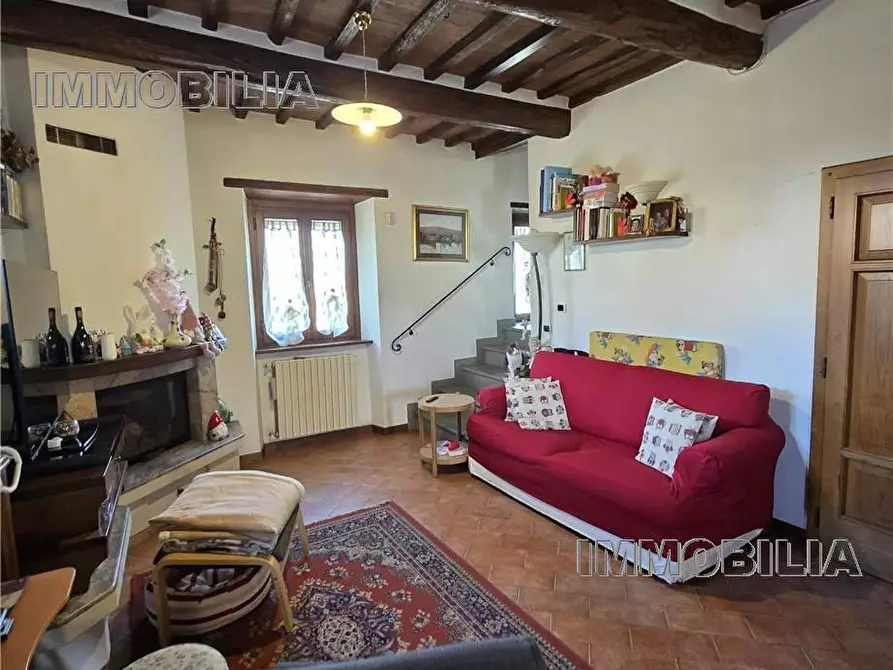 Immagine 1 di Villa in vendita  a Monterchi