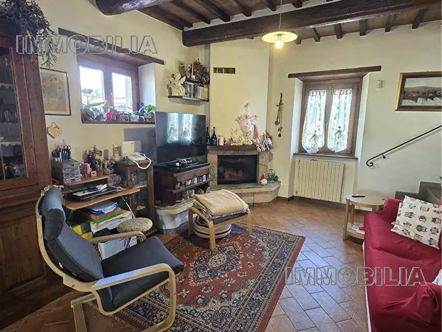Immagine 2 di Villa in vendita  a Monterchi