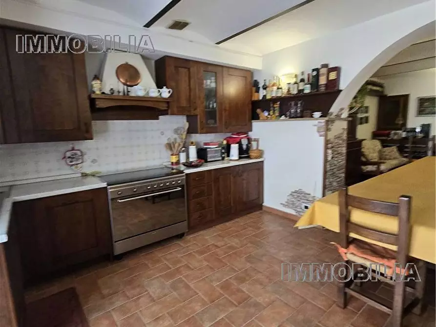 Immagine 9 di Villa in vendita  a Monterchi