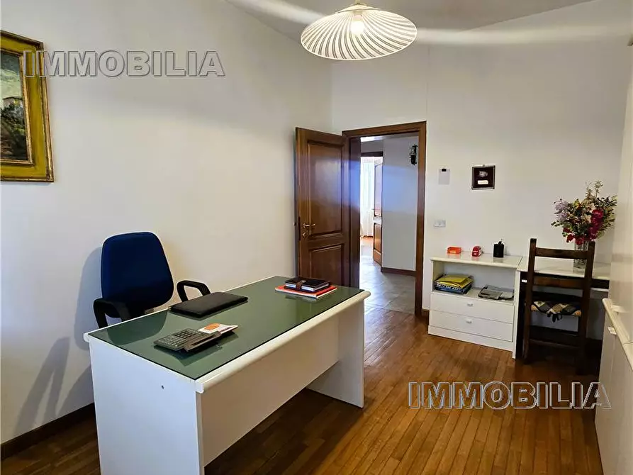 Immagine 12 di Villa in vendita  a Caprese Michelangelo