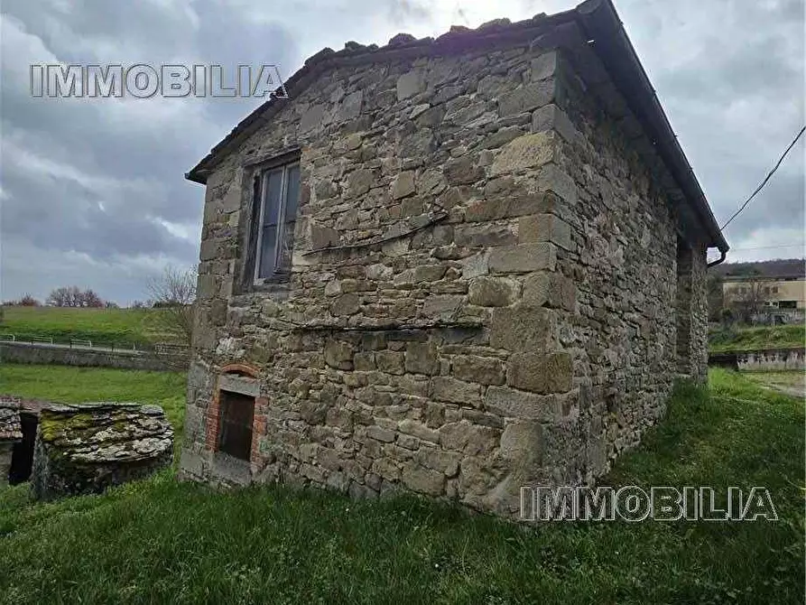 Immagine 35 di Villa in vendita  a Caprese Michelangelo