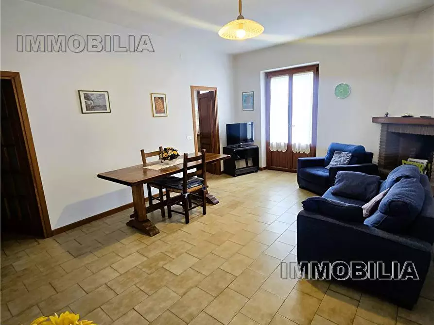 Immagine 5 di Villa in vendita  a Caprese Michelangelo
