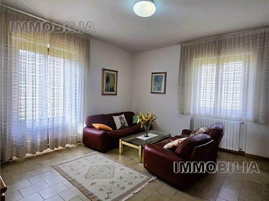 Immagine 6 di Villa in vendita  a Caprese Michelangelo