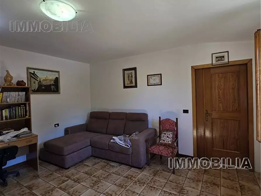 Immagine 8 di Rustico / casale in vendita  a Anghiari