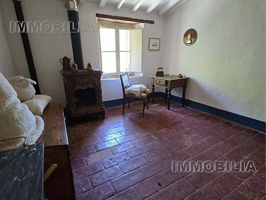 Immagine 16 di Porzione di casa in vendita  a Caprese Michelangelo