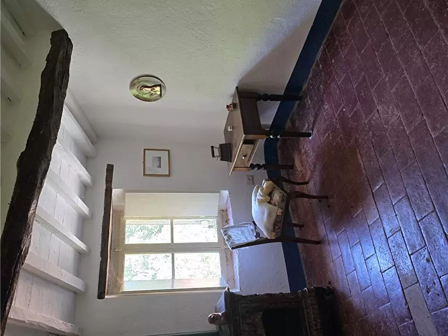 Immagine 17 di Porzione di casa in vendita  a Caprese Michelangelo