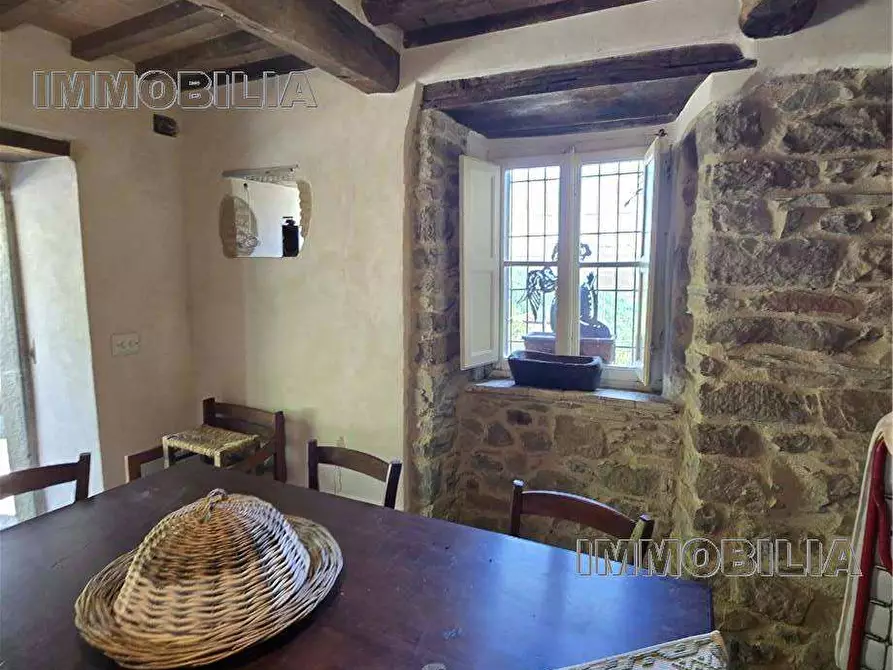 Immagine 29 di Porzione di casa in vendita  a Caprese Michelangelo