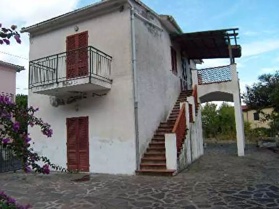 Immagine 1 di Villa in vendita  a Marciana