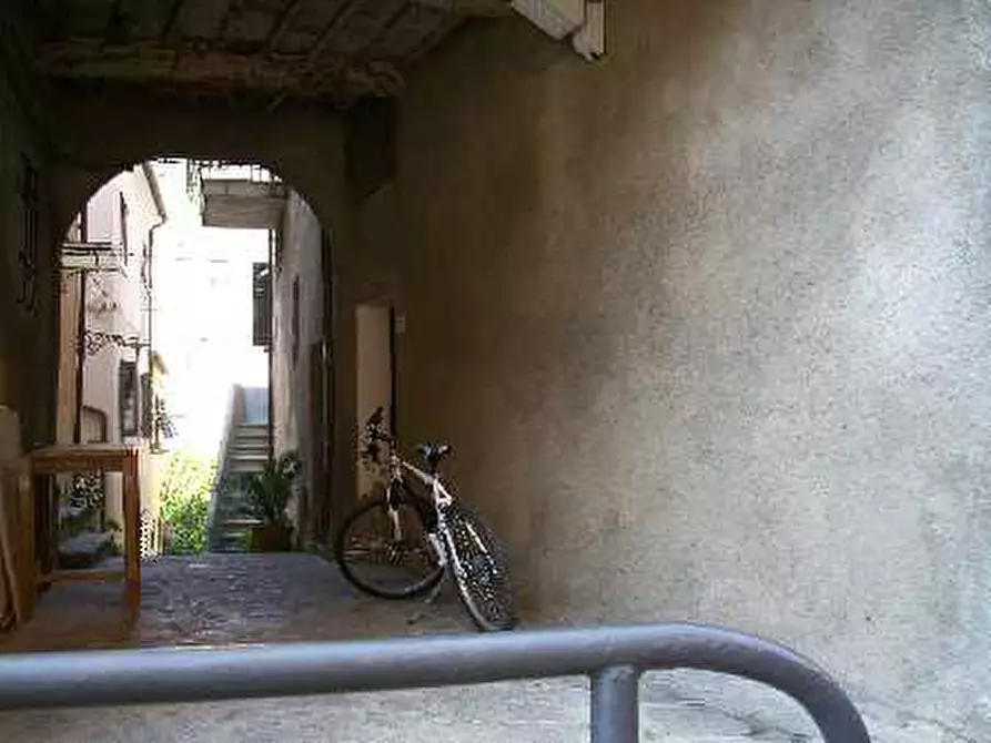 Immagine 2 di Deposito in vendita  a Rio