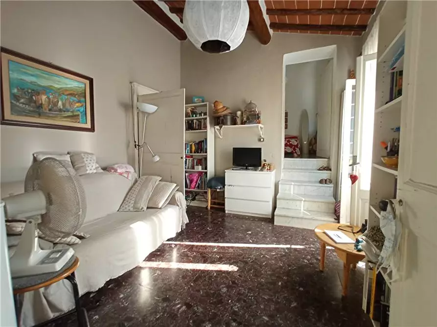 Immagine 5 di Appartamento in vendita  a Marciana Marina