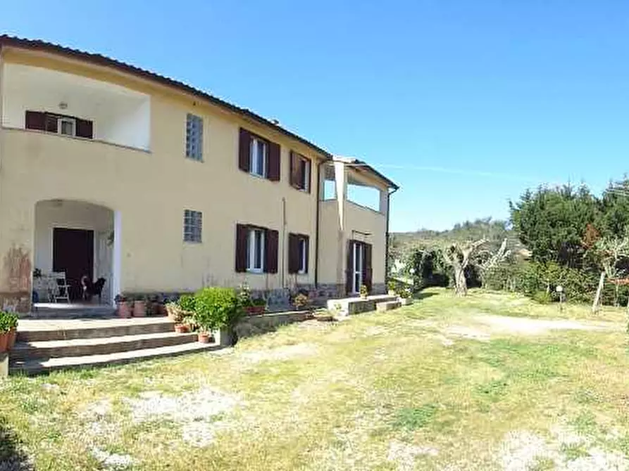 Immagine 1 di Villa in vendita  a Portoferraio