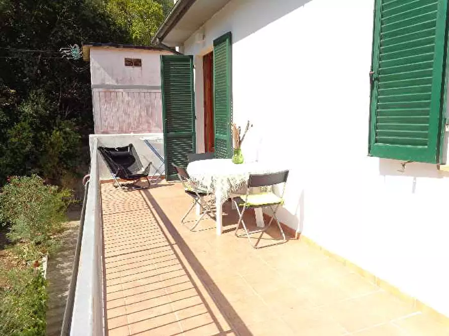 Immagine 3 di Appartamento in vendita  a Marciana