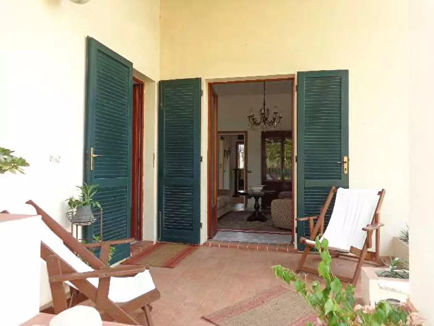 Immagine 5 di Villa in vendita  a Portoferraio