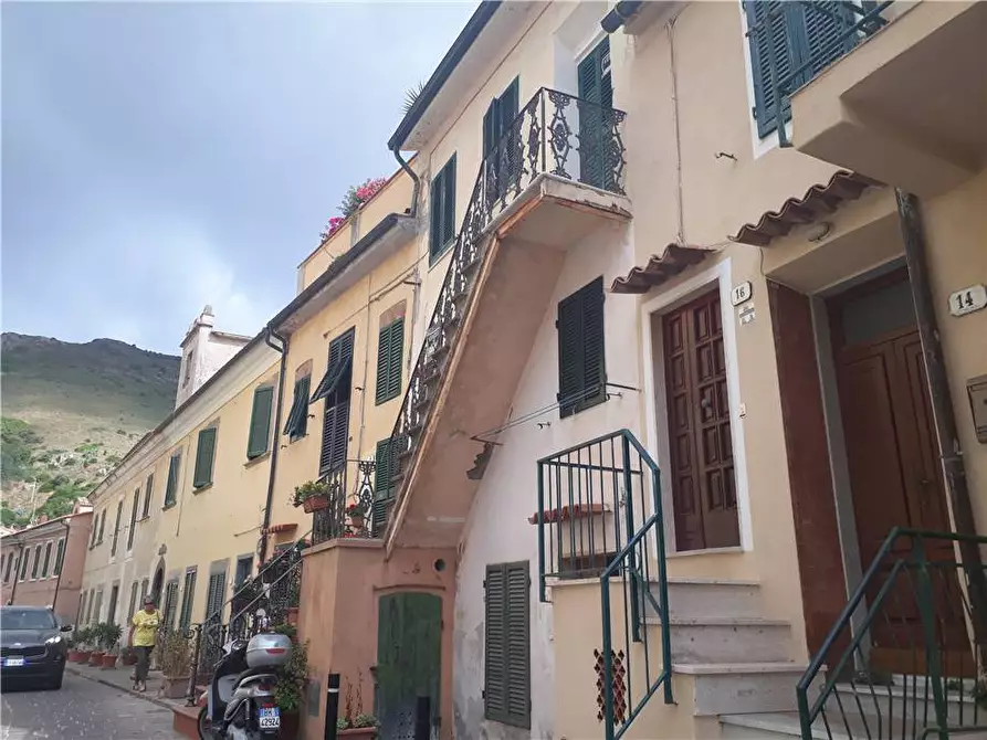Immagine 2 di Appartamento in vendita  a Rio
