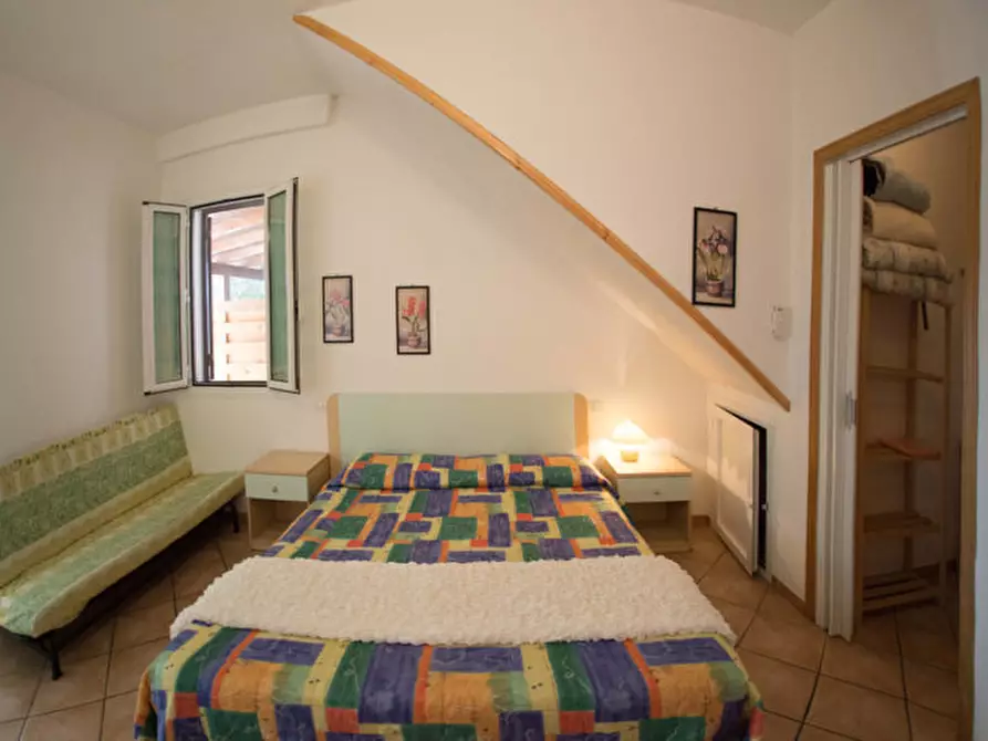 Immagine 5 di Villa in vendita  a Campo Nell'elba