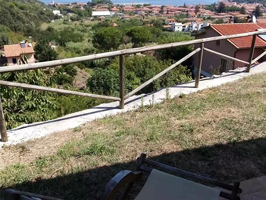 Immagine 11 di Villa in vendita  a Marciana Marina