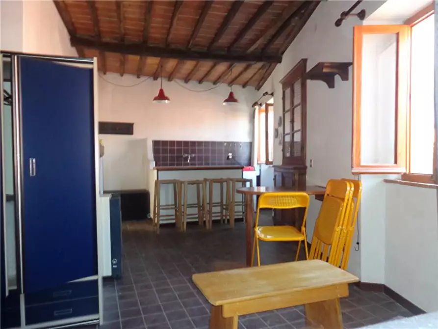 Immagine 4 di Appartamento in vendita  a Marciana
