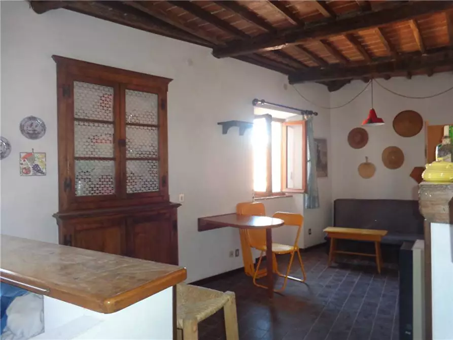 Immagine 5 di Appartamento in vendita  a Marciana
