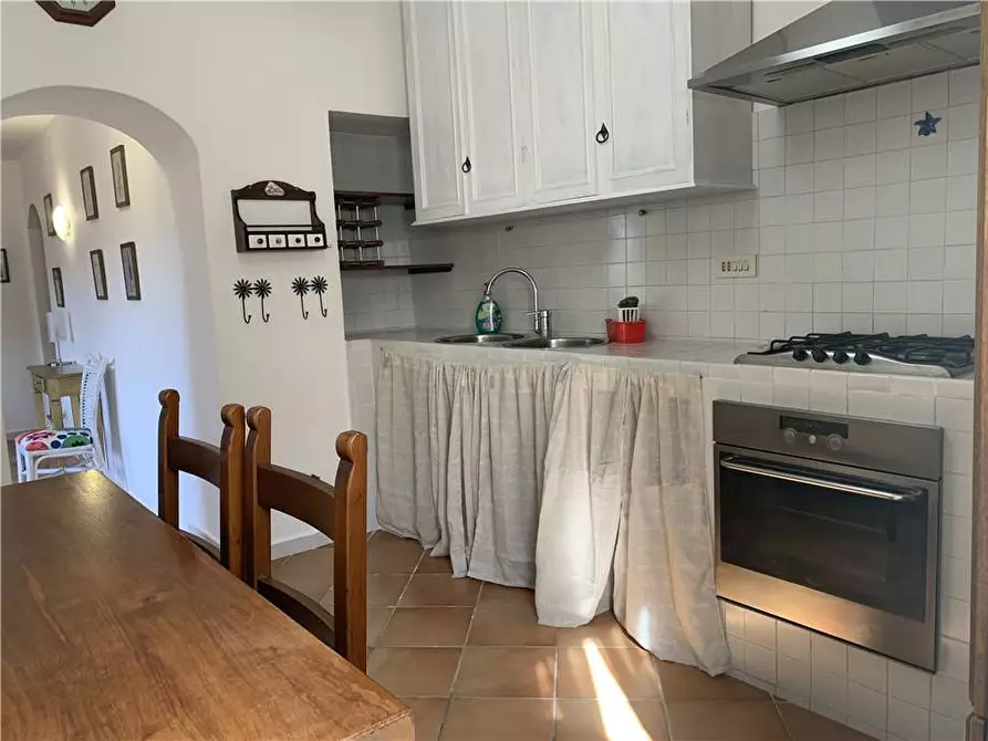 Immagine 4 di Appartamento in vendita  a Marciana
