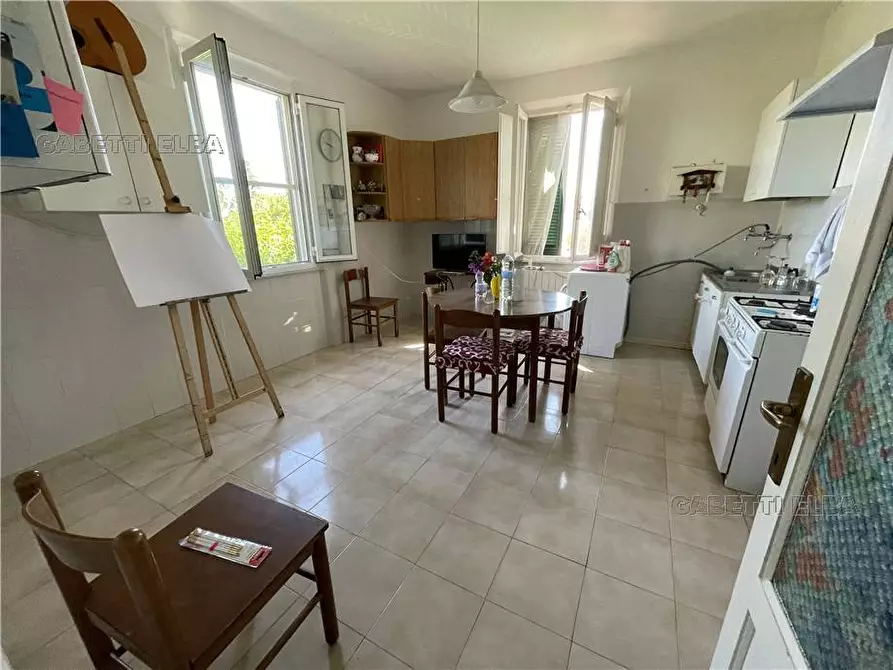 Immagine 4 di Villa in vendita  a Portoferraio